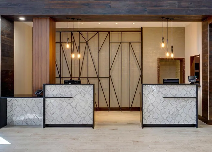 Houston Marriott North Hotel